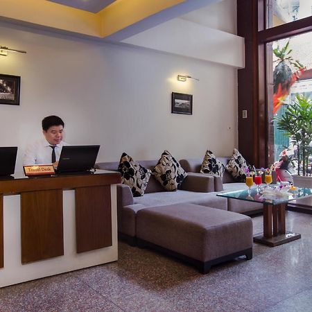 Eliana Ruby Hotel & Travel Hanoi Exterior foto